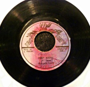 537664_381736448579476_2002952160_n