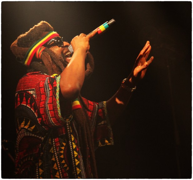 Steel Pulse Live Six Fours - Photo : Fred reGGaeLover  P. 2013