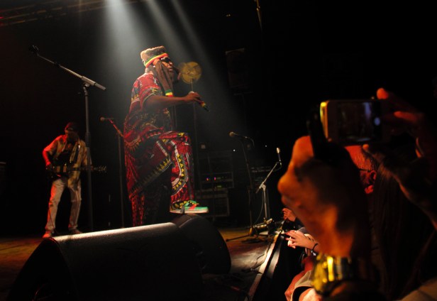Steel Pulse Live Six Fours - Photo : Fred reGGaeLover  P. 2013