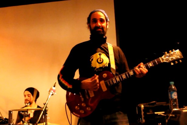 Fabien - Stargate Reggae Band - Photo Fred reGGaeLover 2013