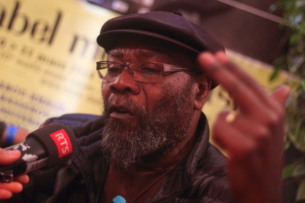 Clinton Fearon - Press meeting - Photo Fred reGGaeLover 2014