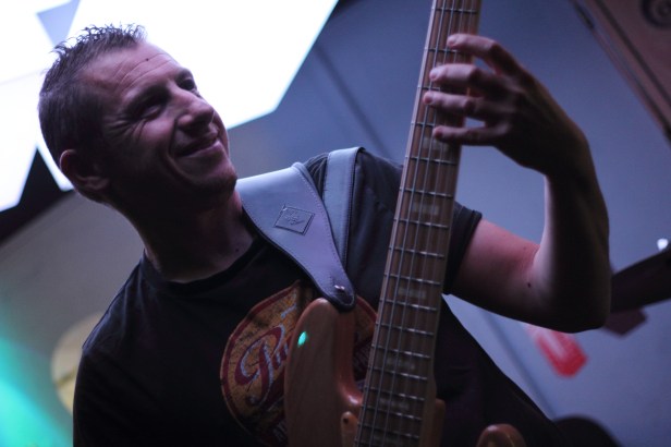 Chris / Samba Reggae , Live L'Intermediaire - Photo : Fred reGGaeLover 2014