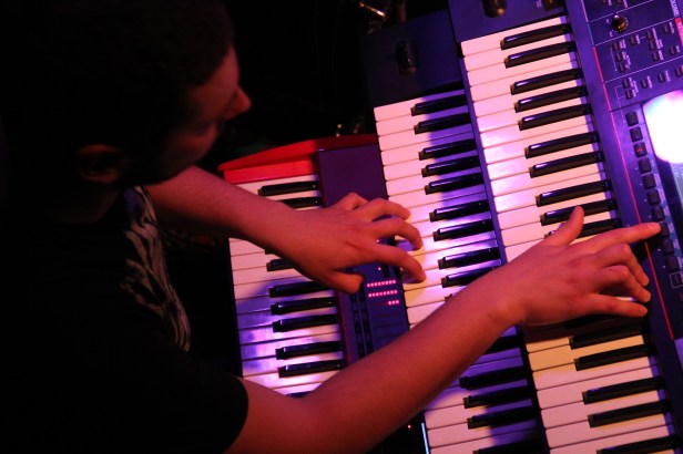 Gobi / Stargate Backing Band , Live Cafe Julien , Marseille - Photo Fred reGGaeLover 2014