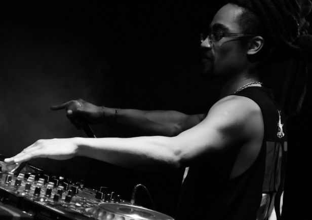 Selecter Willy TanTudy - Photo Fred reGGaeLover 2014