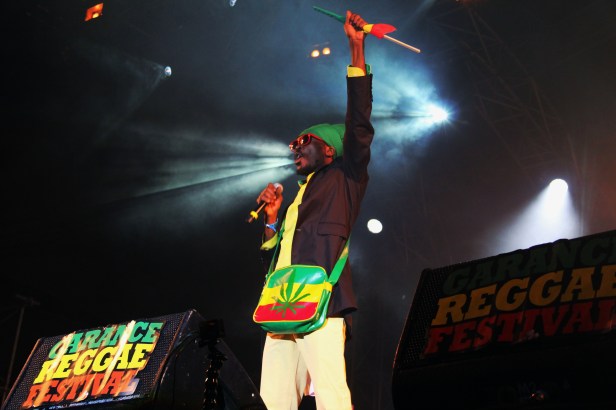 Anthony B, live Garance Reggae Festival 2014 - Photo Fred reGGaeLover 2014