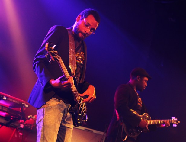 Yaniss Odua & Artikal Band , Live Espace Malraux - Photo : Fred reGGaeLover 2014