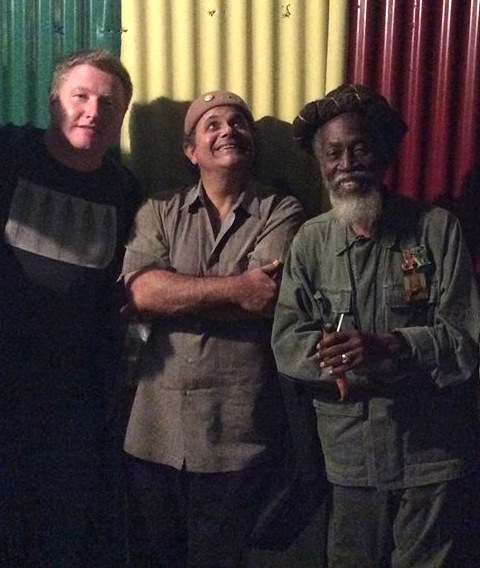 10383094_315719941964544_6429587079142051653_n